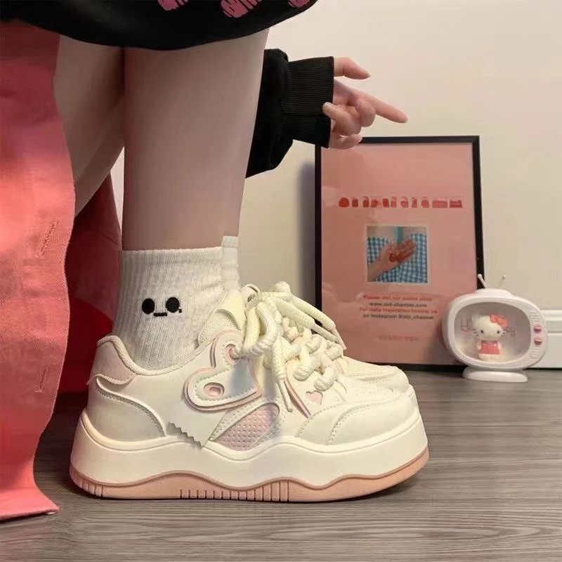 Модная брендовая дизайнерская женская спортивная обувь кроссовки на плоской