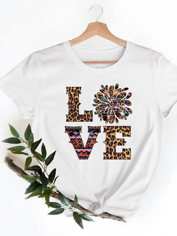

Женские леопардовые футболки с надписью Love, модная футболка с коротким рукавом, одежда с мультяшным принтом, повседневная Летняя женская фу...