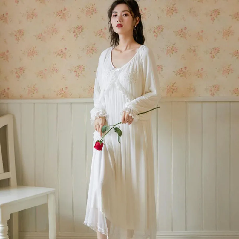 Tulin Fashion  Vintage Women's Dress Long White Flower Embroidery Lace Home Clothes For Women V Neck Princess Nightgown Phoentin