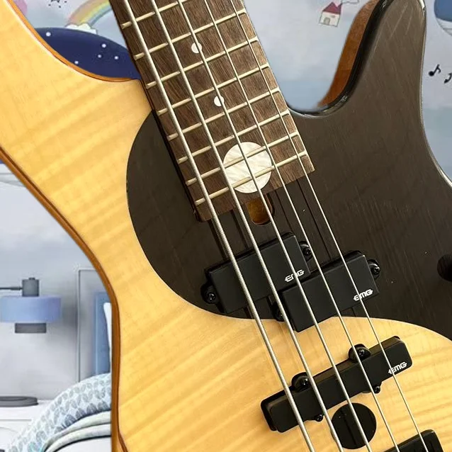 Электрогитара настраиваемая очень стильная 5-струнная бас-бабочка @ 1 бесплатная