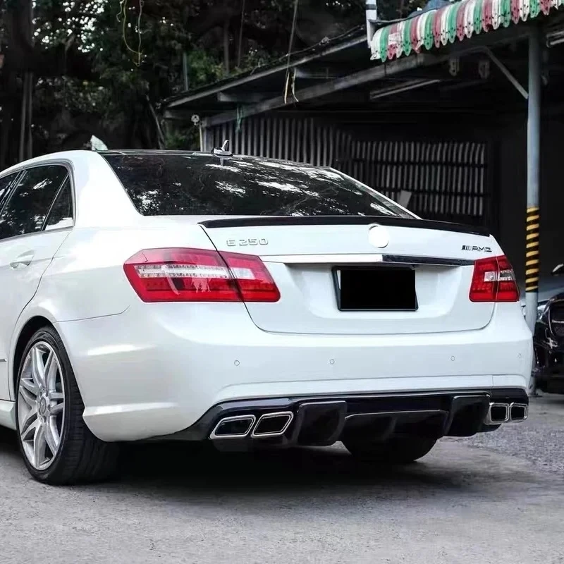 Фото Для Mercedes-Benz W212 E-CLASS E63 AMG E500 E300 E200 4-дверный Sport 2009-2013 Задний бампер, диффузор, выхлопная труба, черный/серебристый №3