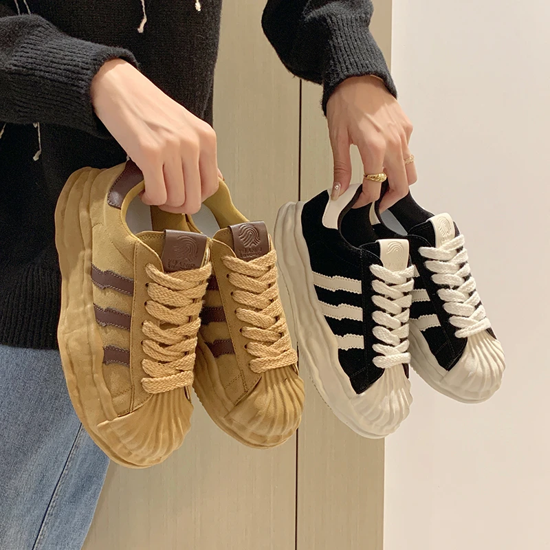 2023 New Fashion Women's Thick Sports Shoes High Platform Breathable Casual Elevated White Shoes Women's Vulcanized Shoes