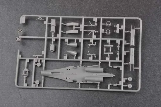 Фото Сборная модель Trumpeter 1/144 03916, русский комплект модели истребителя Su-27UB «Flanker» C №3