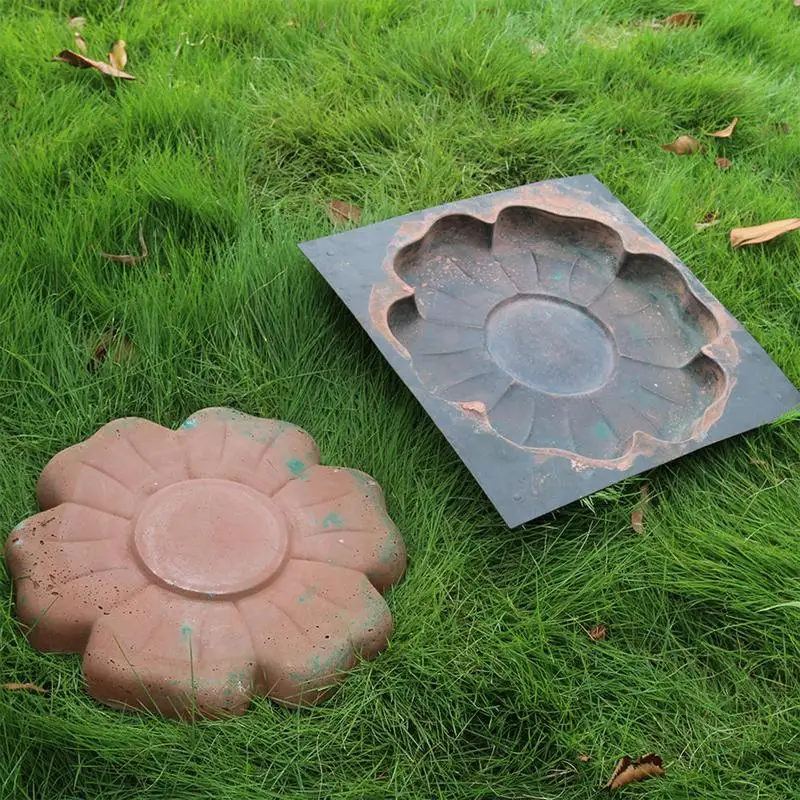 

Path Maker Paver Molds Flower Shape Concrete Pavers Outdoor Reusable Pathmate Stone Concrete Mold For Outside Patio Garden Lawn