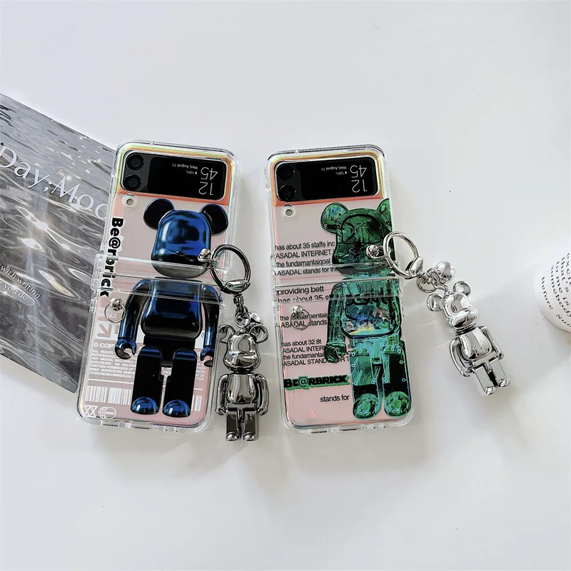 

Personalized Letter Tide Bear Chain Phone Case for Samsung Galaxy Z Flip 3 Hard PC Back Cover for ZFlip3 Case Protective Shell