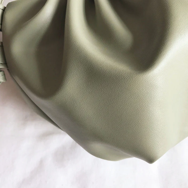 Женская сумка через плечо премиум-класса, новая модная нишевая дизайнерская сумка-мессенджер, женская сумка в натуральном западном стиле, Женская мини-сумка в форме облака