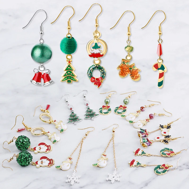 

1Pair Christmas Tree Piercing Pendant Earrings Elk Bells Snowman Drop Earrings Jewelry Girls Christmas Gifts