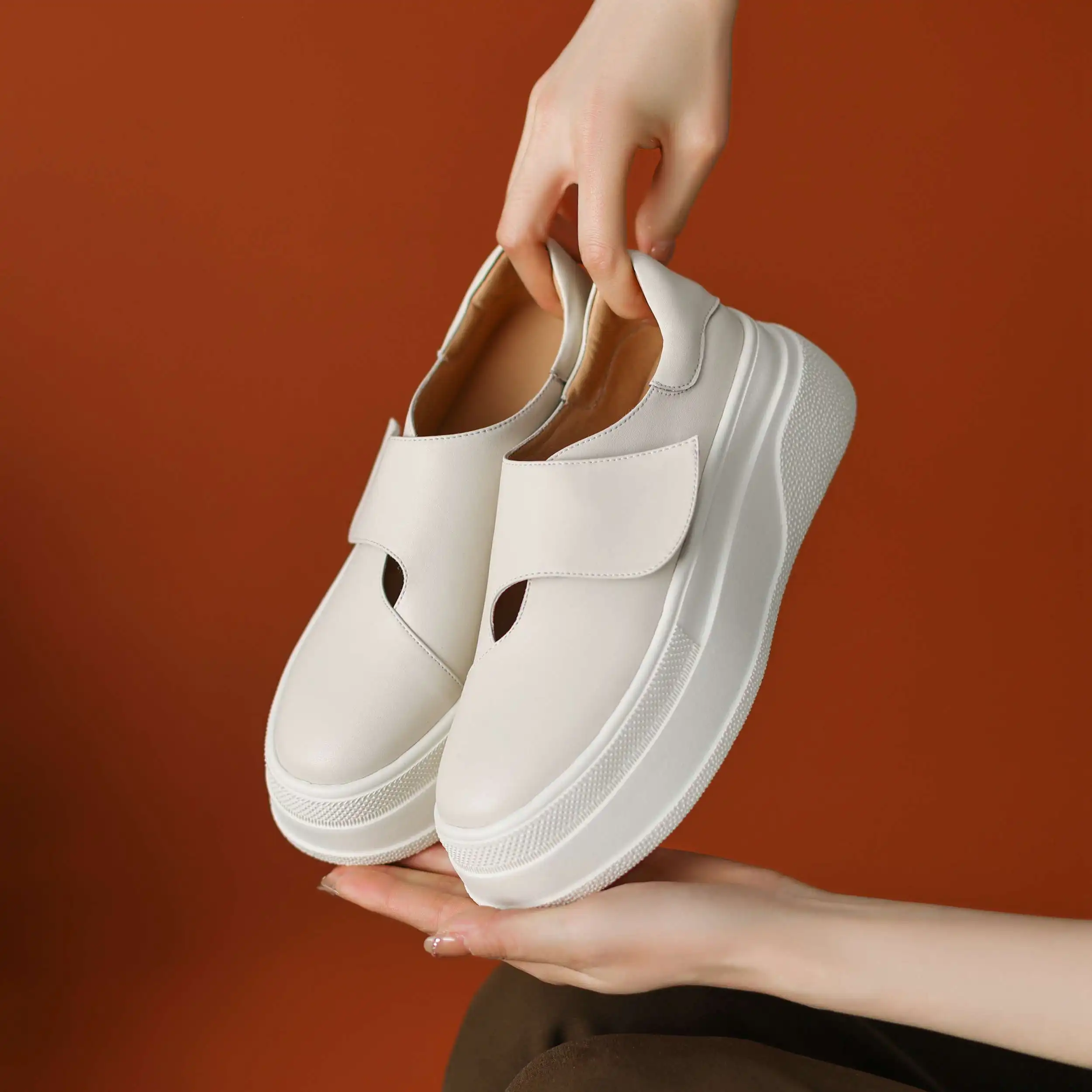 Lanxuryee модная коровья кожа высокий каблук круглый носок Весенняя женская