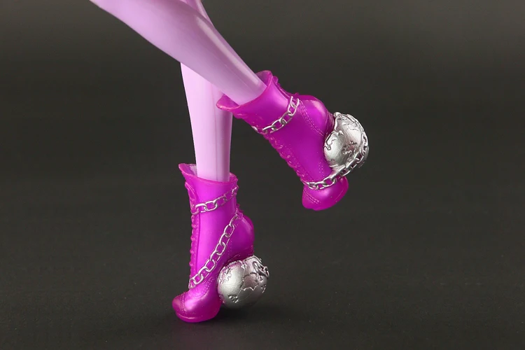 Фото 2024 модные длинные сапоги для куклы Monster High, милые оригинальные туфли, аксессуары для кукол, доступны 16 стилей №3