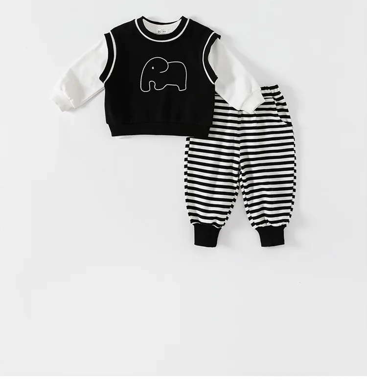 Детские комплекты в полоску новинка 2024 осенняя одежда корейский простой стиль