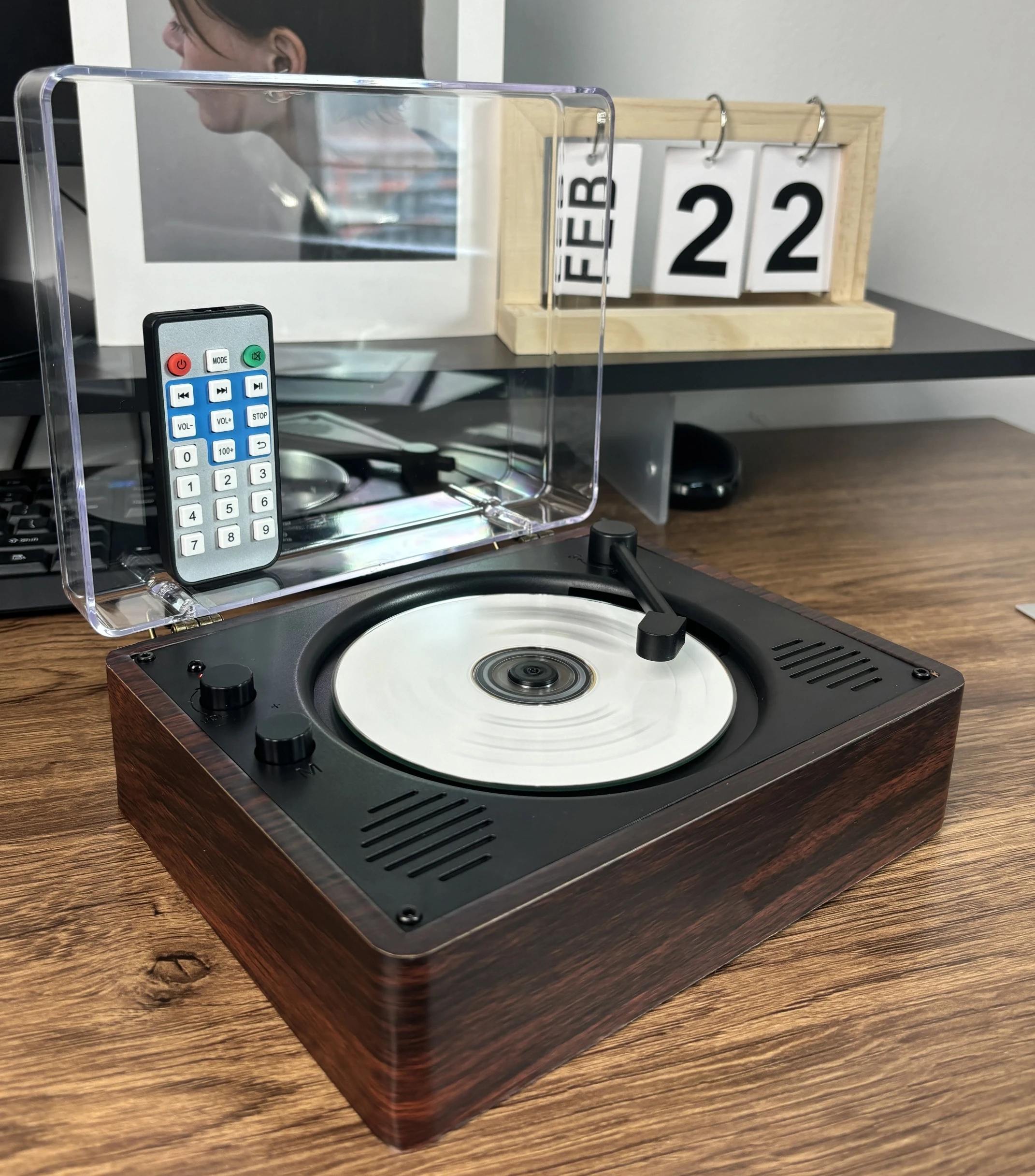 Портативный деревянный Bluetooth-плеер для домашнего офиса