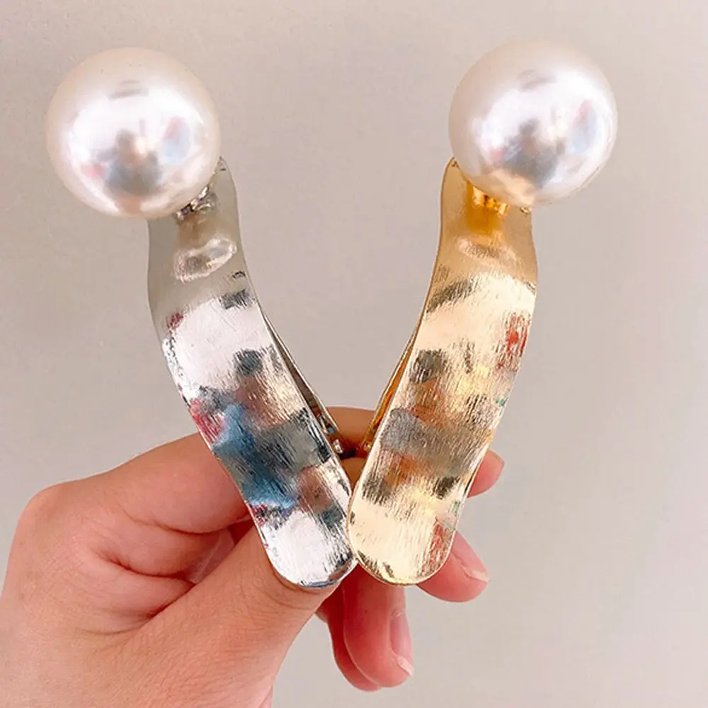 

Temperament Gift Back The Of Head French Large Female Pearl Duckbill Clip Hairpin Korean Style Hair Clip Shark Clip Headwear
