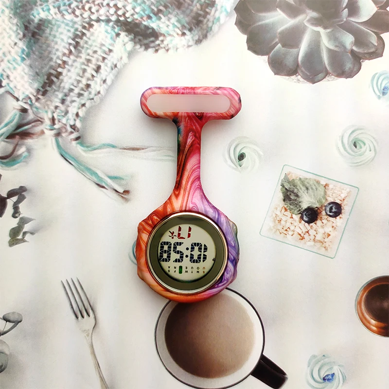 Digital Silicone Nurse Watches Fob Pocket Watch Brooch Lapel Timepiece Doctor Nurse Gift Printed Rubber Sleeve Clock Unisex