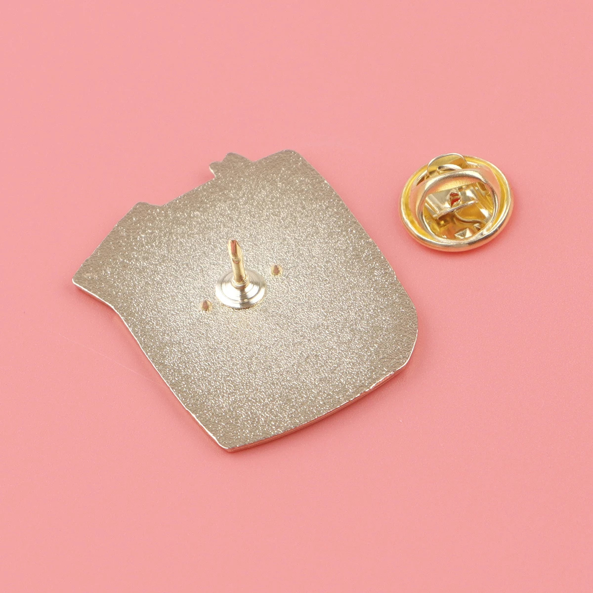 Эмалированная заколка в виде американского фильма ужасов заколки на лацкан