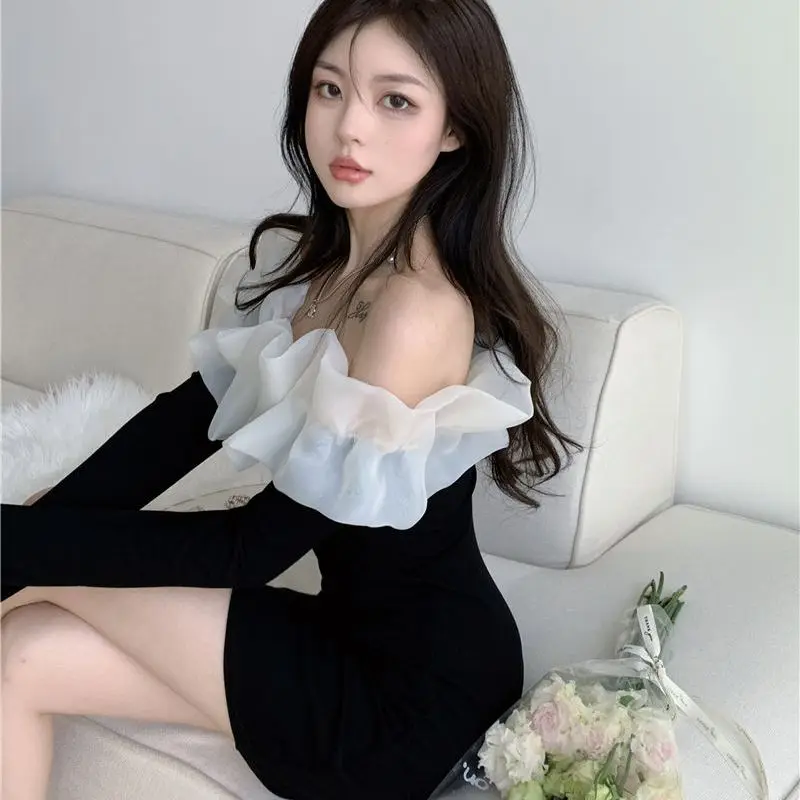 

Dress Autumn New Women's Sexy Appear Thin Waist Retraction Sling Fold Wrap Arm Short Skirt Pure Desire