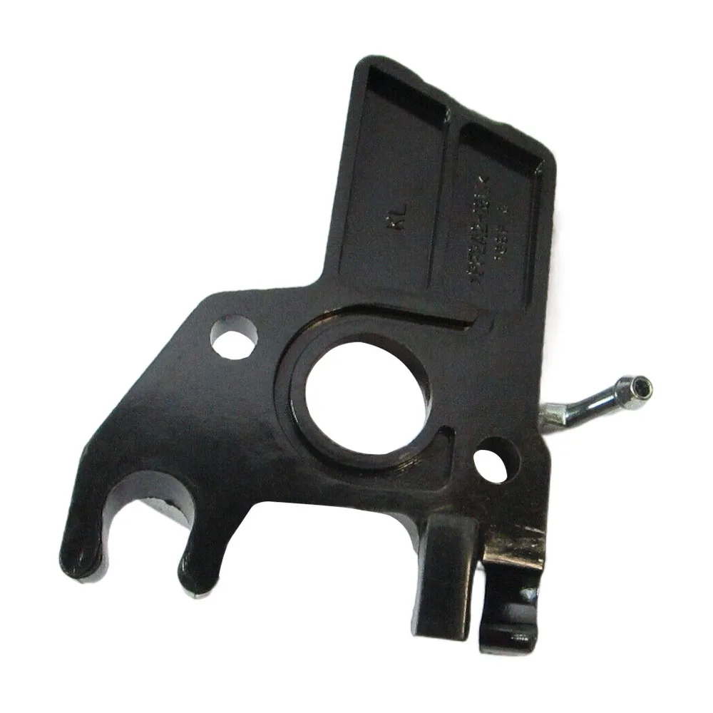 Gasoline engine carburetor separator power fittings 168F170F heat insulation block connecting plate with oil nozzle Gasoline engine carburetor separator power fittings 168F170F heat insulation block connecting plate with oil nozzle