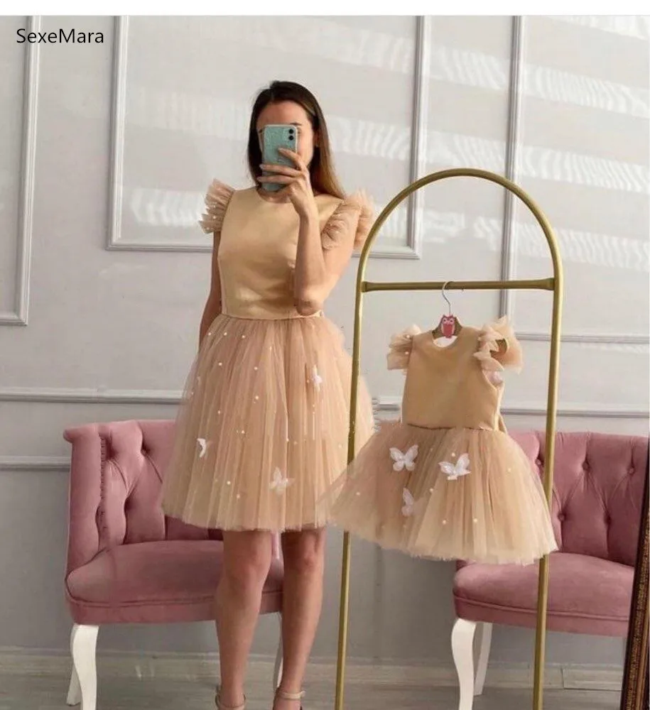 

Милое розовое платье с цветочным принтом для мамы и дочери, вечерние наряды, новая коллекция на заказ