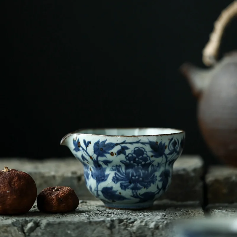 

Керамическая чашка для ярмарки, ручная роспись, сине-белая деревянная печь, блокировка ветки лотоса, старинная глина, глазурь, чайный горшок...