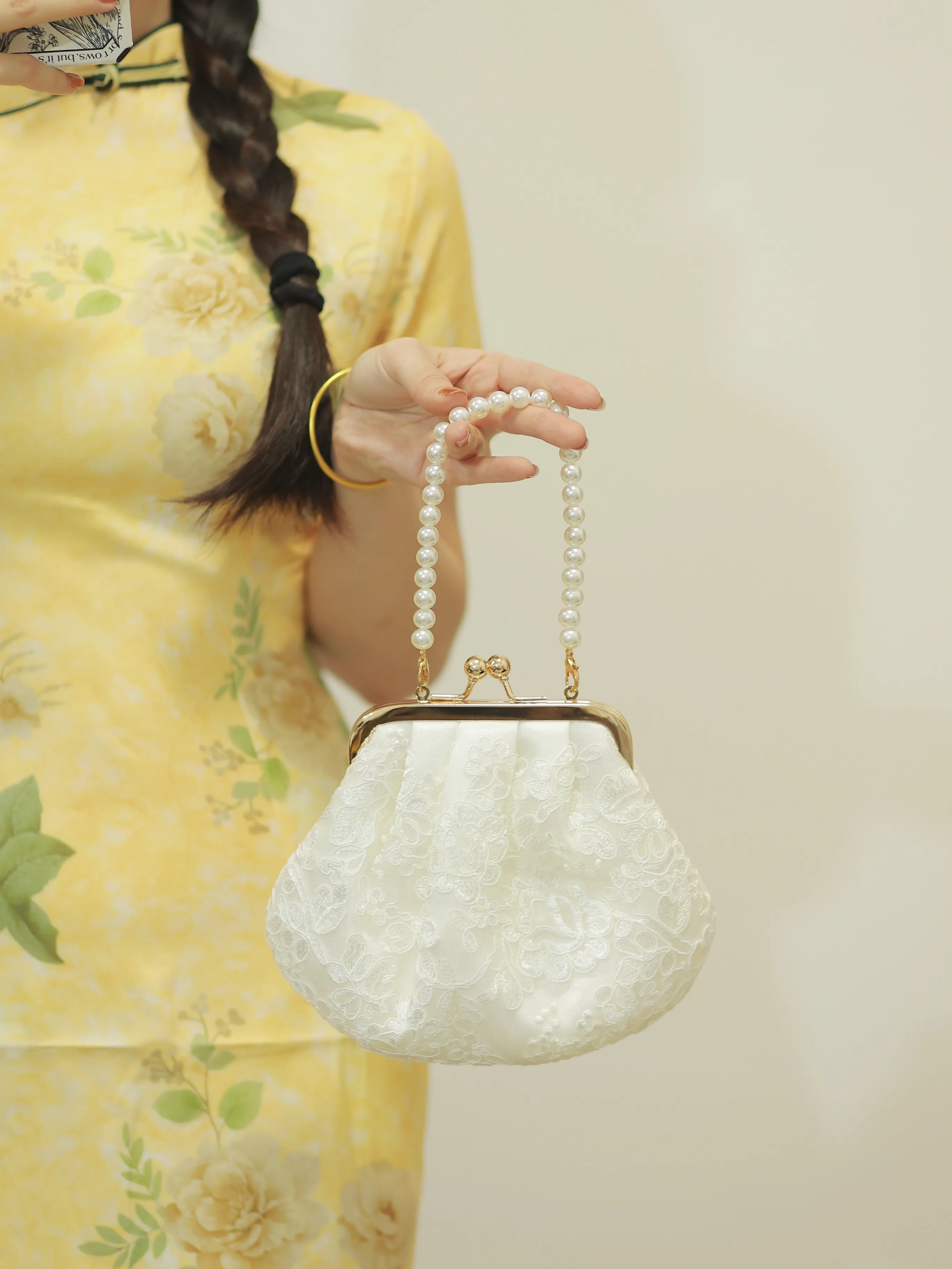 

Retro Minority Pearl Dinner Bag Hand-Held All-Match Cheongsam Bags Fairy Cross Body Handbag Small Bag Coin Purse Women