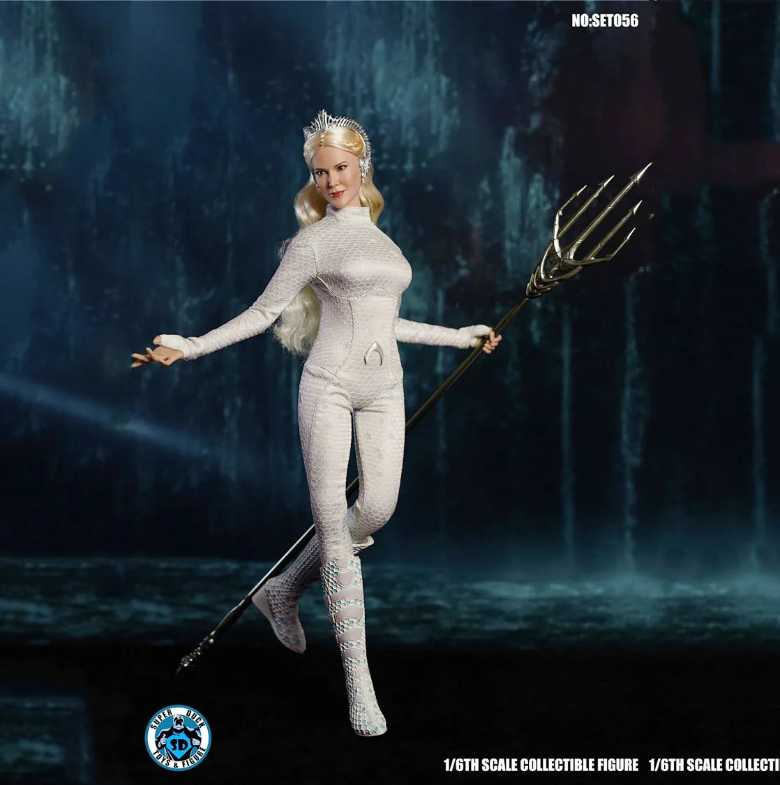 

SUPER DUCK SET056 1/6 Female Queen of Atlantis Head Sculpt Clothes Set Model Fit 12'' TBL S12D Action Body model