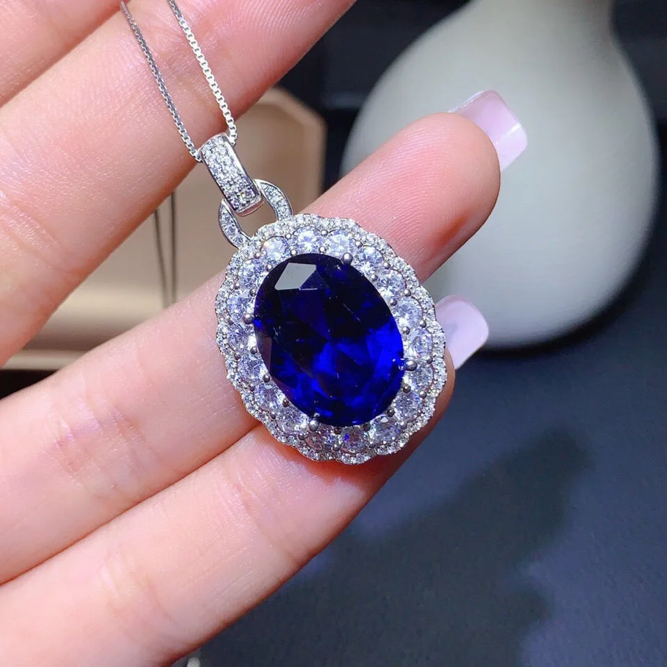 

New Design Sapphire Necklace Men and Women Pendant Moissanite Trend Fashion Jewelry Accessories