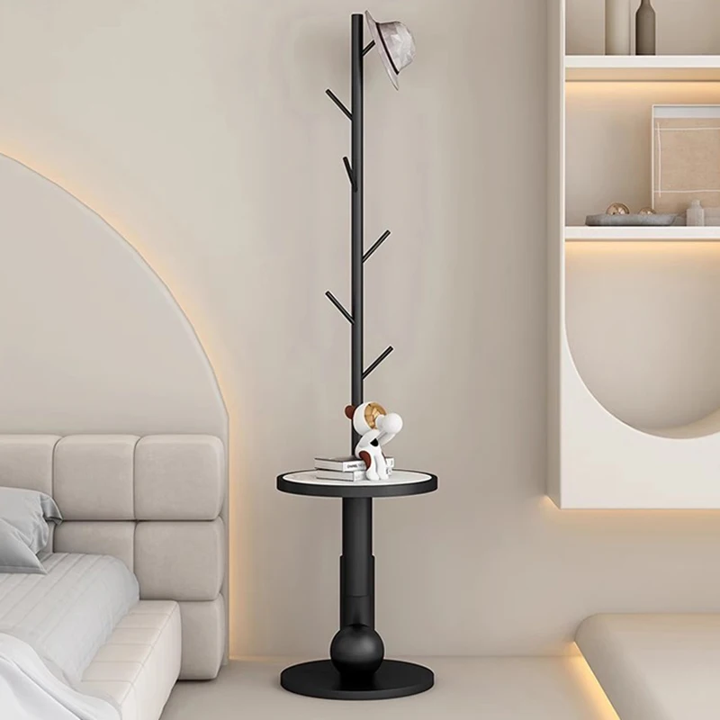 Эстетическая стойка для одежды балкона Минималистичная металлическая вешалка в