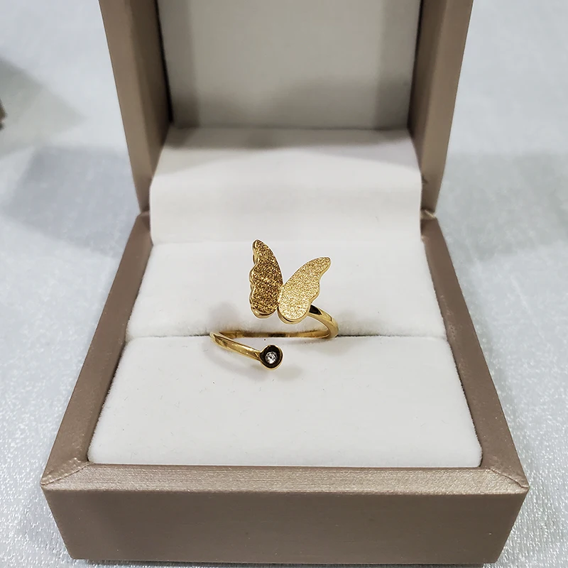 Цепочка с подвеской-бабочкой из нержавеющей стали