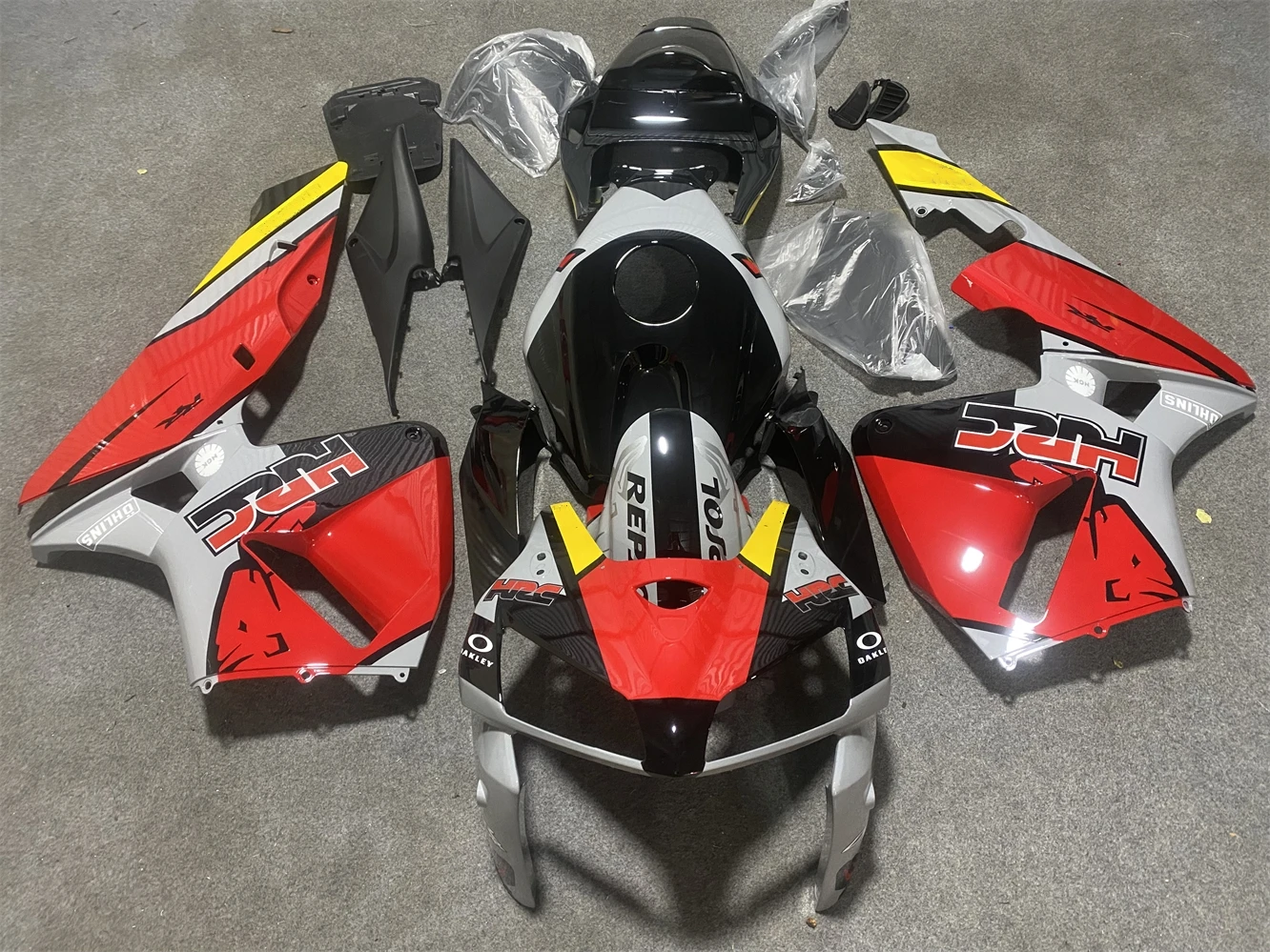 

Motorcycle Fairing Kit suitable for CBR600RR 05-06 CBR600 F5 2005 2006 Fairing Black Red Yellow Grey New