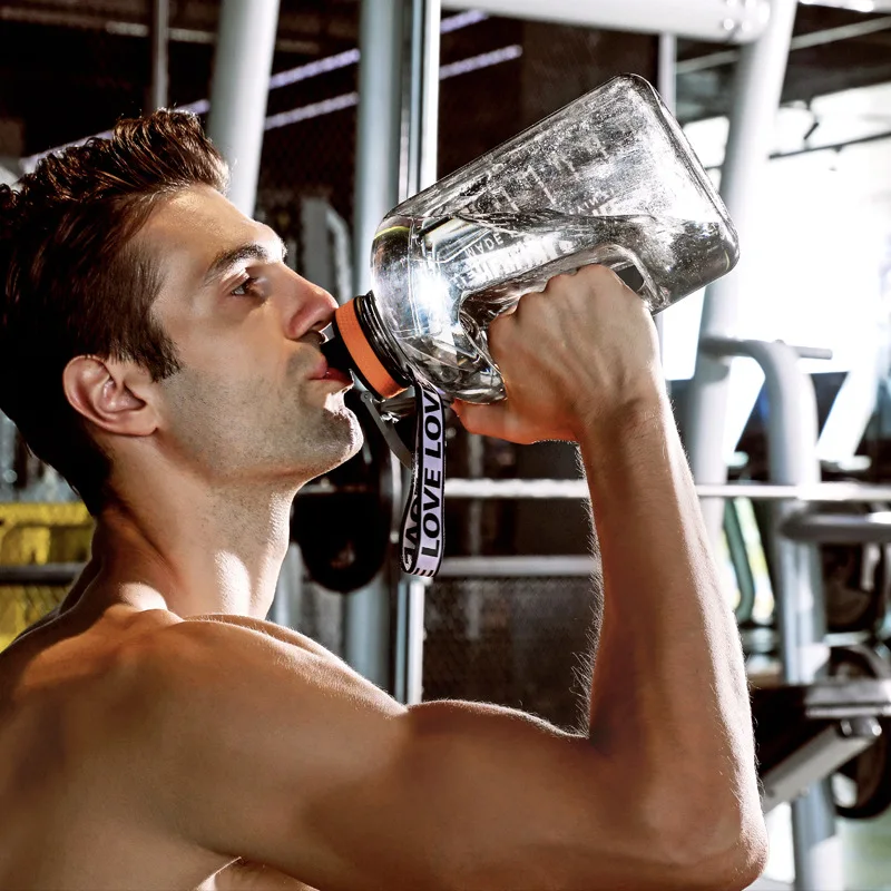 

Hot Sports Water Bottle 2.2L Large Capacity Water Cup Outdoor Fitness Portable Handgrip Water Bottle Plastic Ton Barrel botella