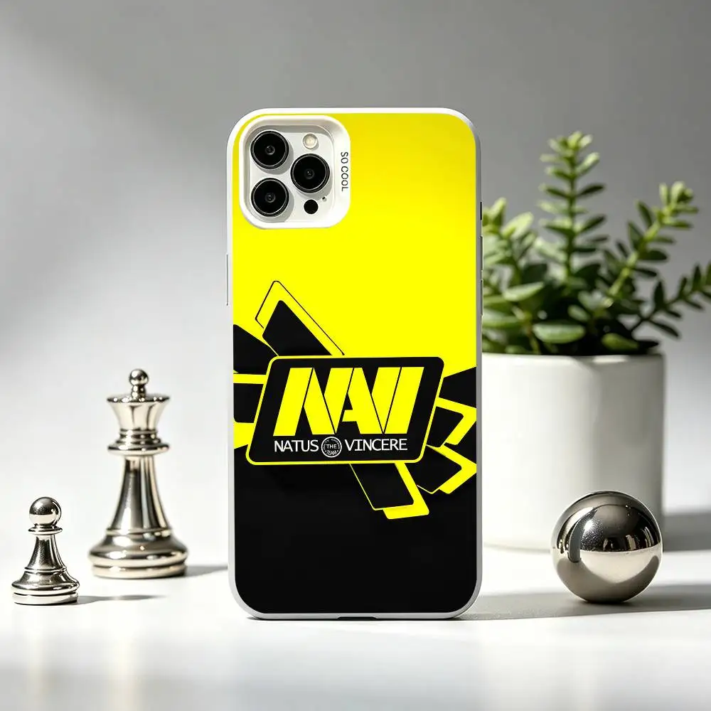 Фото Чехол для телефона Natus Vincure Game CS2 для iPhone 17, 16, 15, 14, 13, 12 Plus, Pro Max, XS, белый/серебристый, чехол-накладка №2