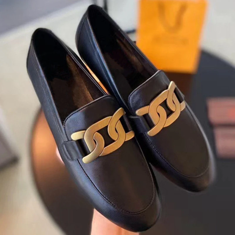 2023 European and American metal buckle decorative flat women's shoes solid color loafers
