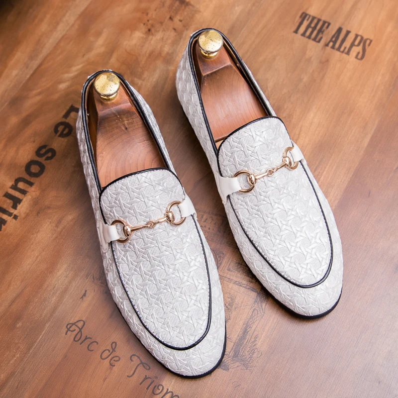 

2023 new spring and autumn men shoes leather male comfortable oxford shoes luxury brogues mens classic Business tassel shoes