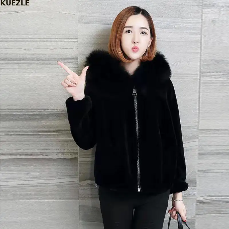 

2022 New 4XL Women Winter Sheep Sharing Overcoat Ladies High Waist Slim Faux Fur Jacket Female Fake Fox Fur Hooded Short Coat