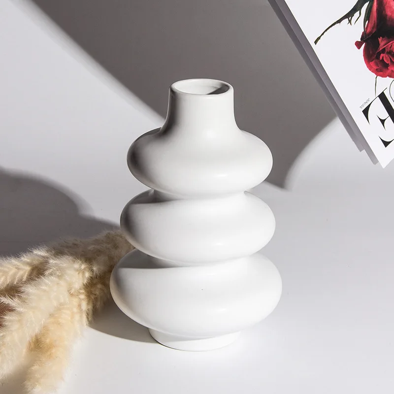 

Furniture Ornaments Nordic Heterosexual Circle Ceramic Vase Ins Cute Soft Decoration Dried Flower Hydroponic Ornaments Homestay