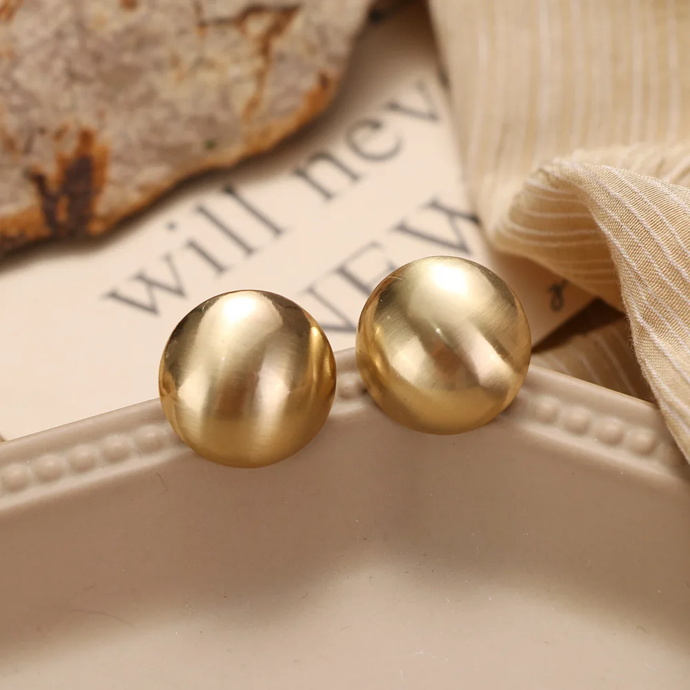 

2022 новые модные золотые жемчужные простые аксессуары ювелирные изделия милые дизайнерские Винтажные серьги-гвоздики для женщин подходят д...