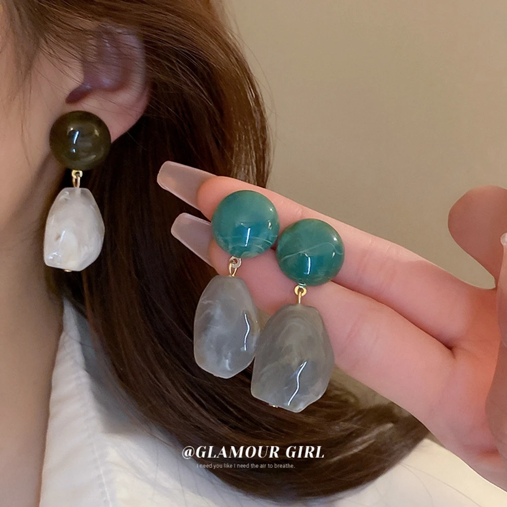 

Retro Elegant Sliver Needle Irregular Geometric Acrylic Drop Earrings for Women Korean Fashion Earrings Y2K Kpop Vintage Jewelry