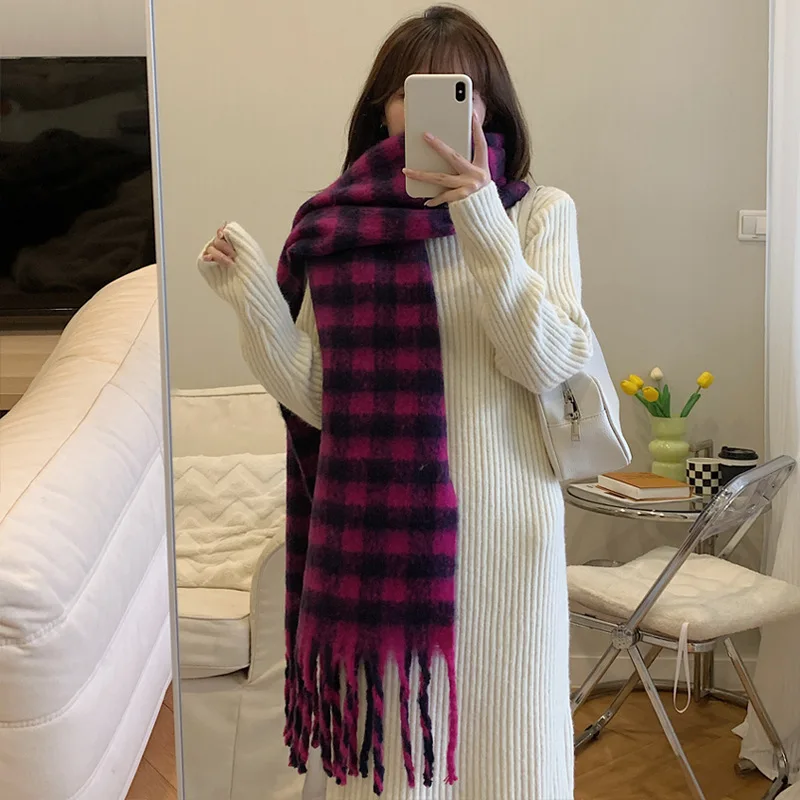 

Autumn winter 202 new style wool like contrast check women's scarf small style tassel lovers' scarf thickened warmth with shawl