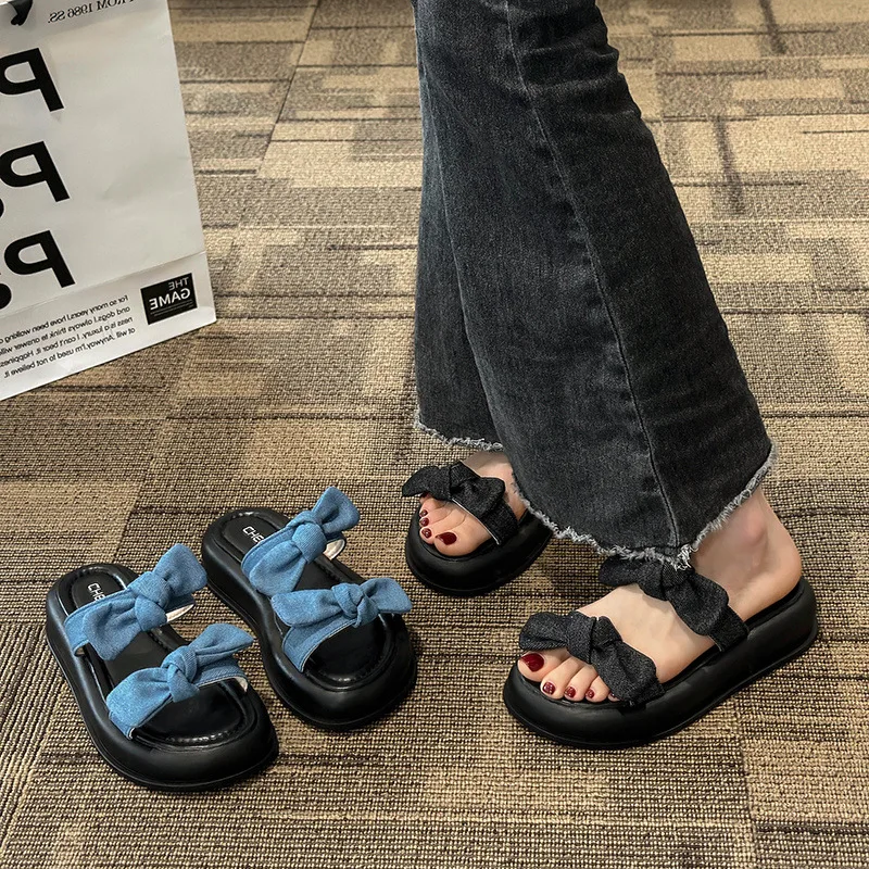 

Сланцы женские с бантом-бабочкой, мягкая пляжная обувь на средней платформе, повседневные римские тапочки, лето 2023