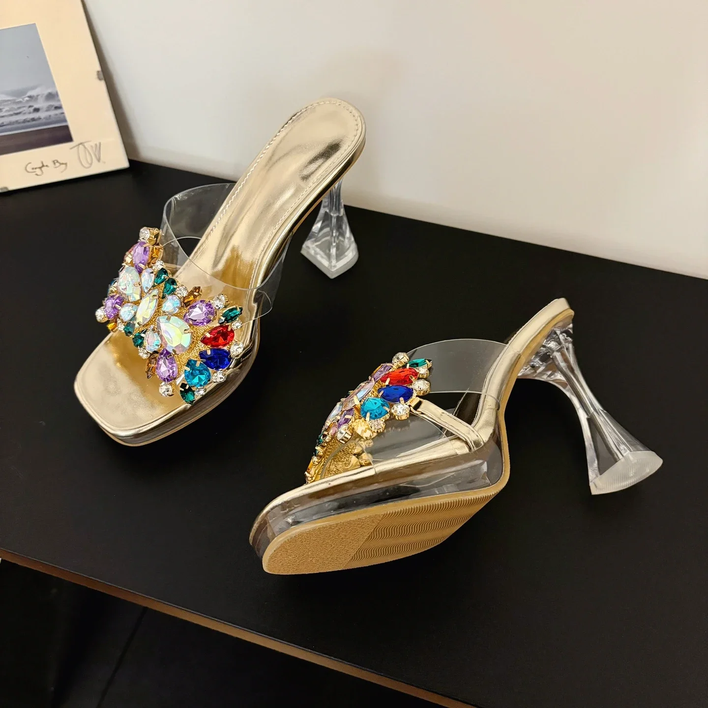 2024 летние модные женские непромокаемые тапочки на платформе с цветными стразами