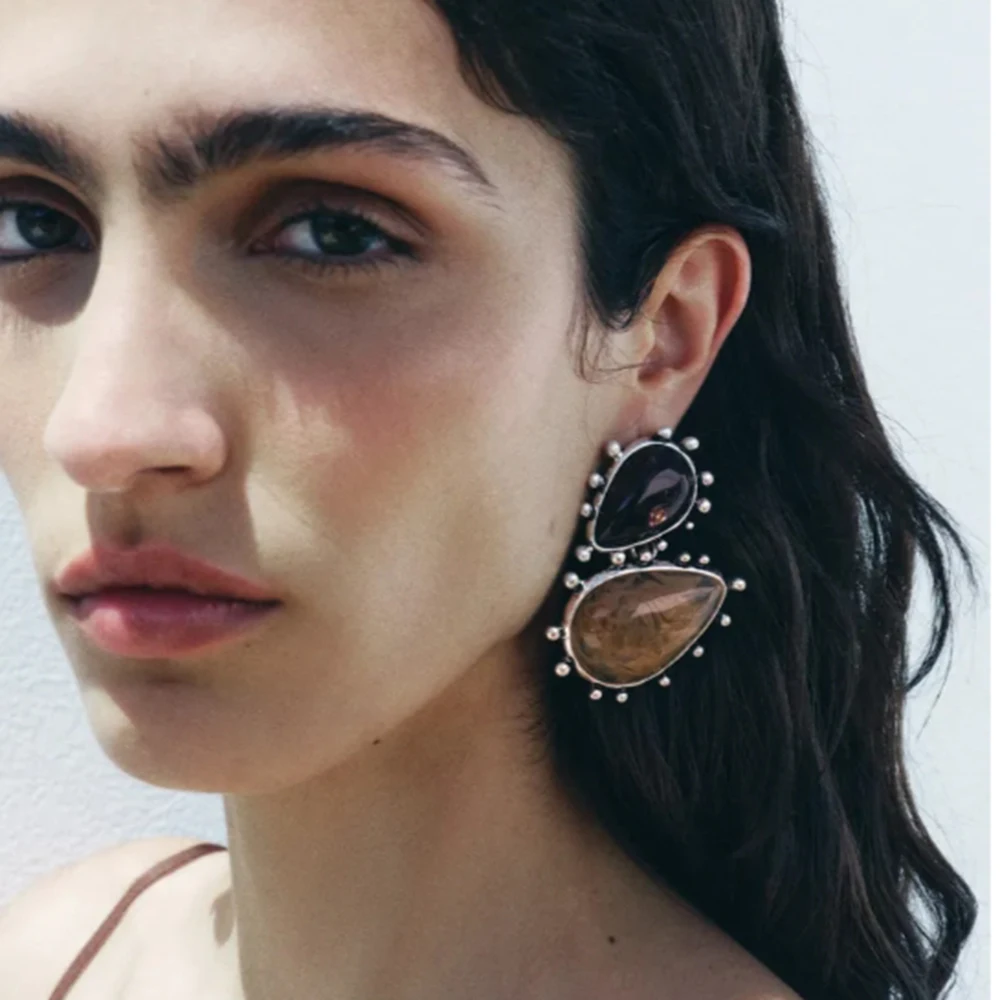 Ковбойские серьги из смолы с камнями