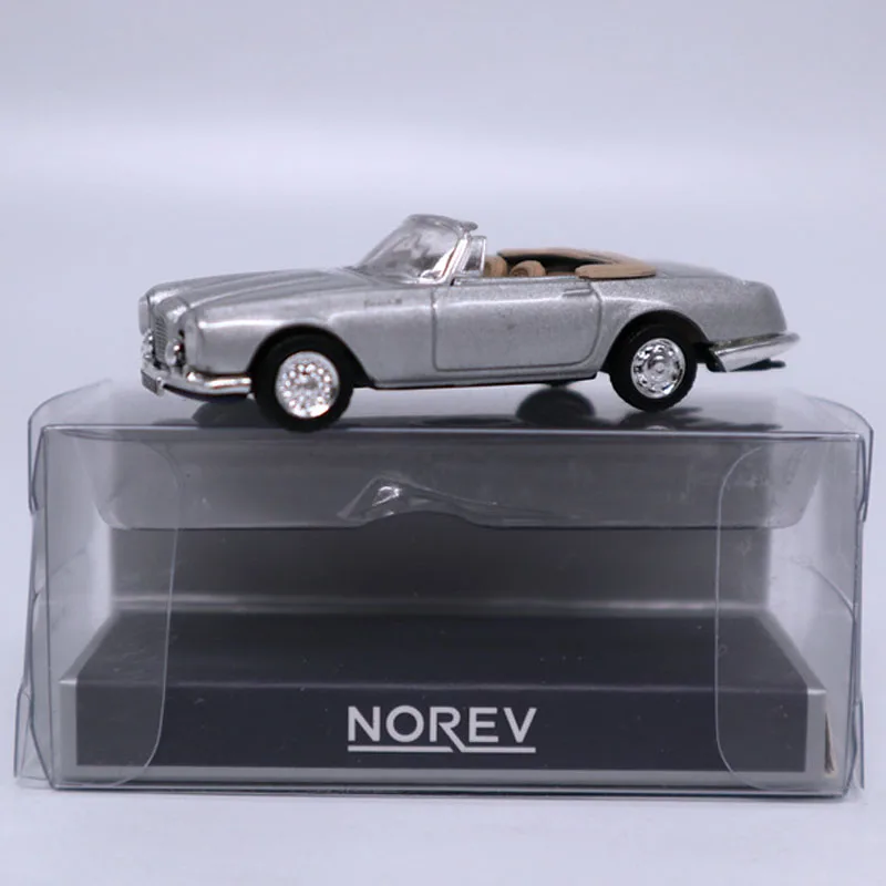 

Norev 1/87 FACEL Vega III Convertible 1963 Silver HO Models Limited Collection