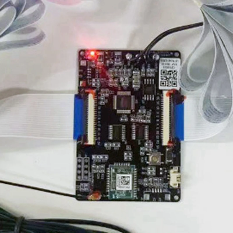 Светодиодная панель дисплея Well-12V Devil's Eyes мунущий экран приложение