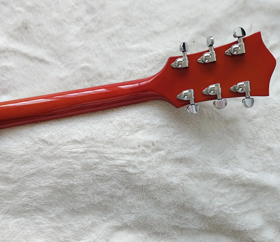 Электрическая гитара с грифом из палисандра