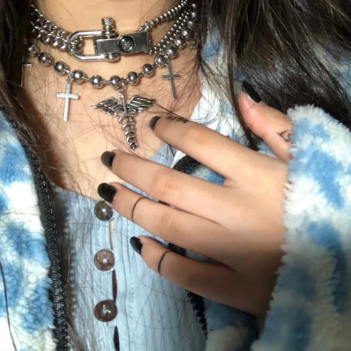 

Hip Hop Punk Cross Necklace for Women Vintage Pendant Clavicle Chain Compass Torques Necklace Y2K Choker Goth Jewelry Gifts