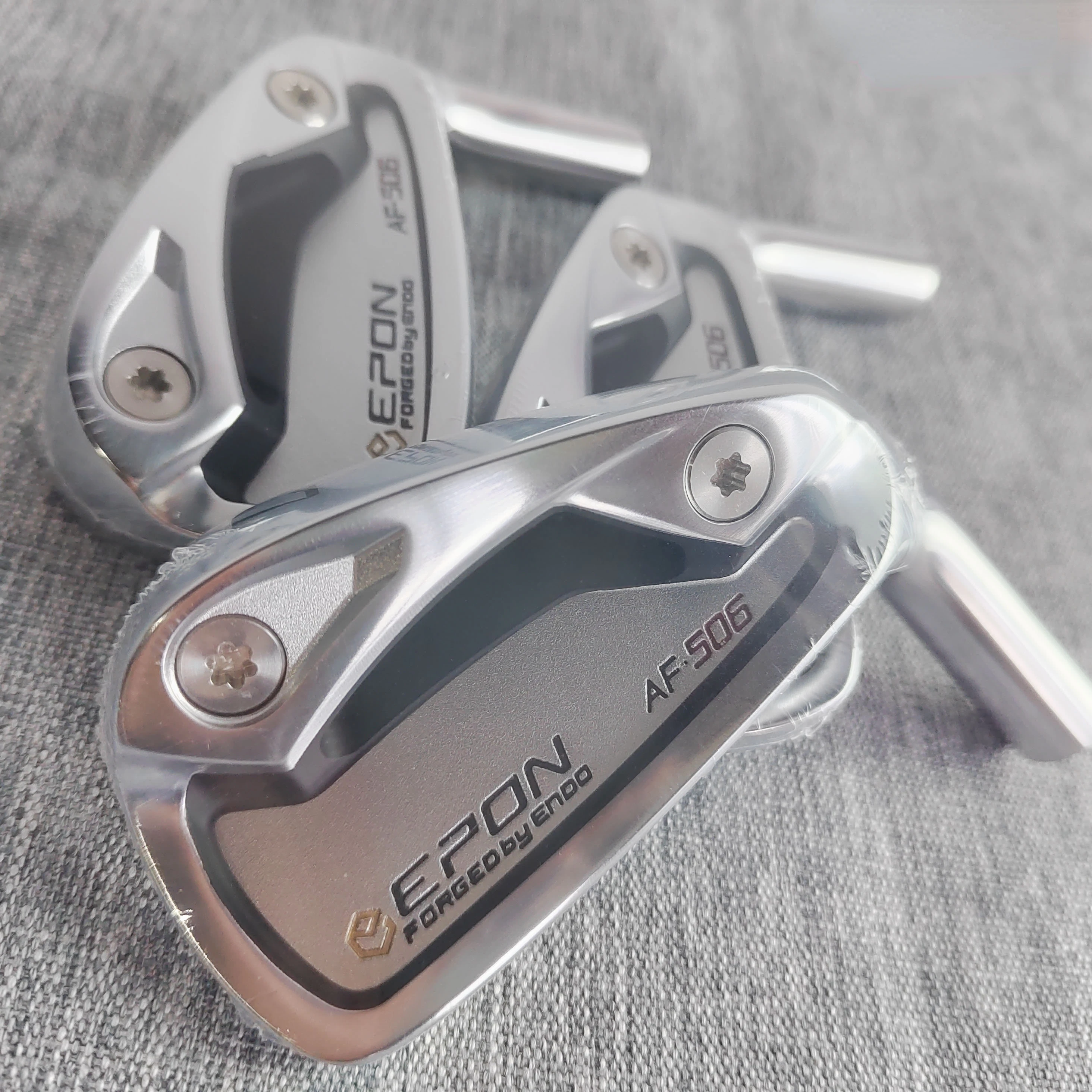 

Клюшки для гольфа E PON AF 506 4-P, 8 шт., для правой руки, для мужчин E PON, набор для клюшек для гольфа без вала