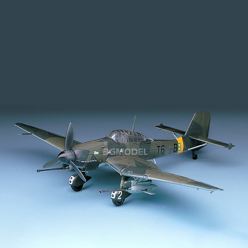 Junkers ju 87 stuka. Junkers ju87 b-1 stuka. 02420 я-моделист клей жидкий плюс подарок trumpeter 1/24 самолёт junkers ju 87a dive bomber. сборная модель ju 87a1. самолет junkers ju 87.