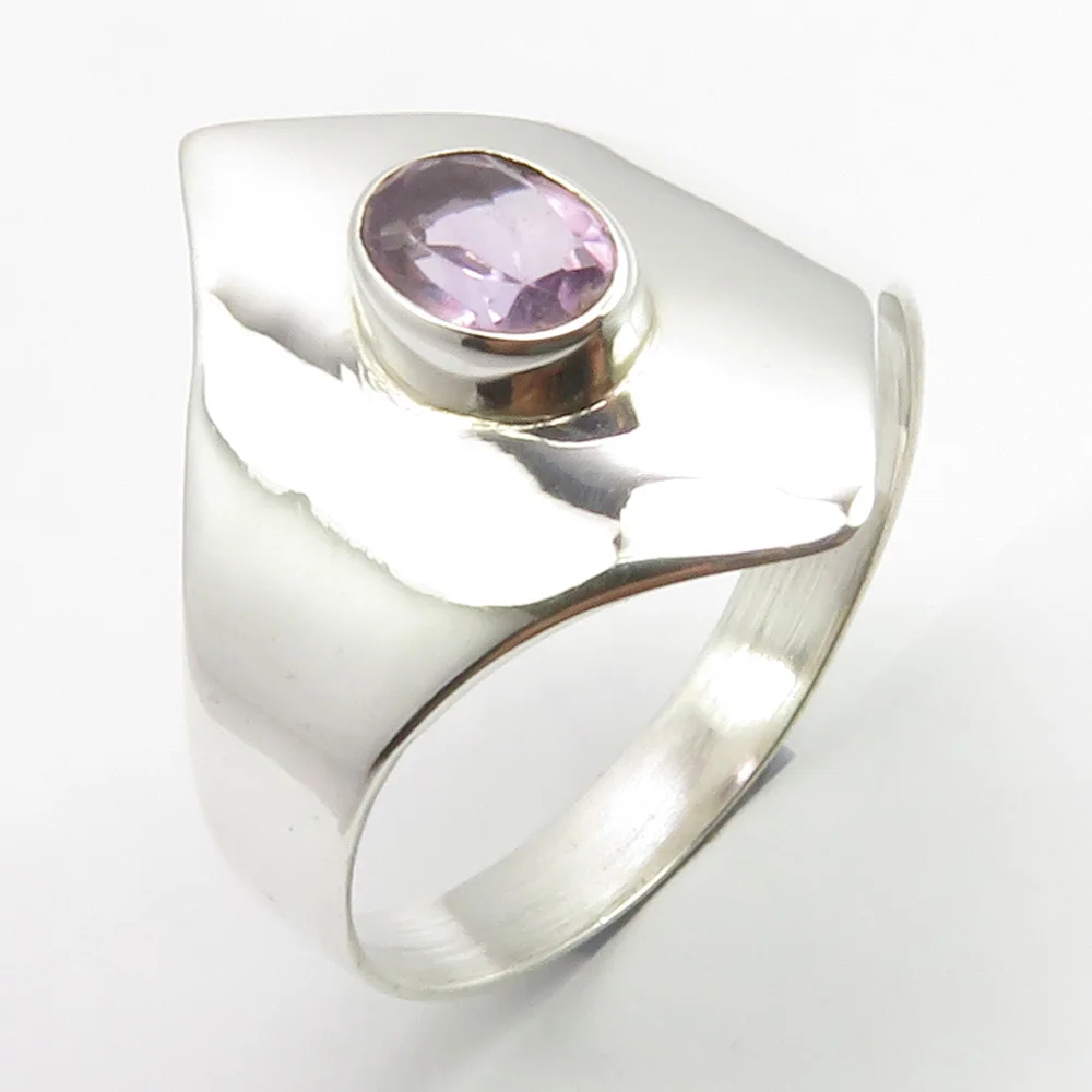 

Semi-precious Ring Face Width 20mm