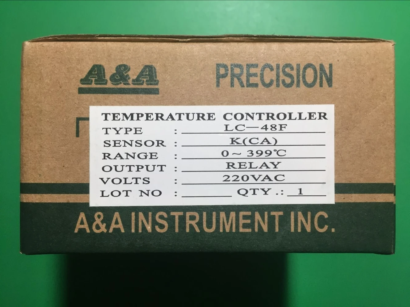 

LC-48F Pointer Temperature Controller LC48F Deviation Temperature Controller with Cover Temperature Controller
