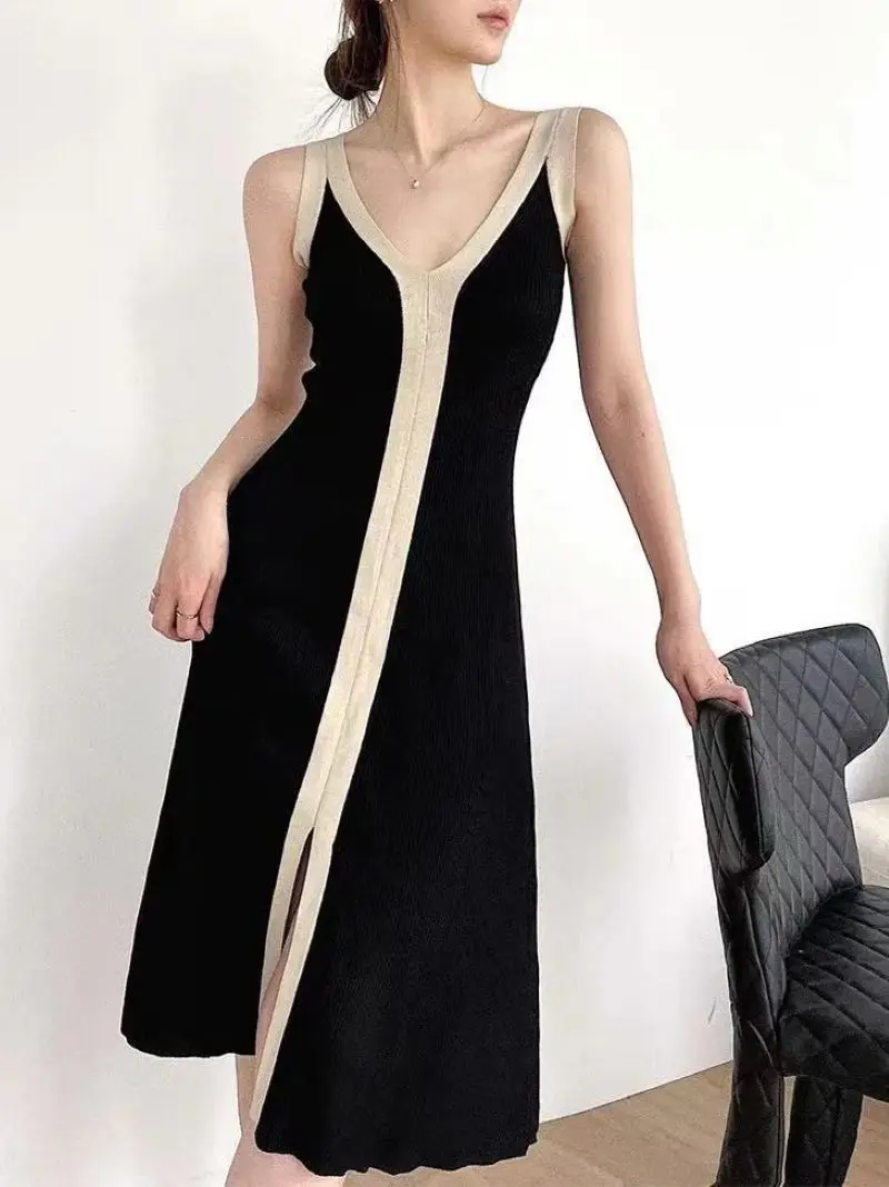 

Women Vintage Green Patchwork Deep V-Neck Sleeveless Knitted Sling Midi Dress