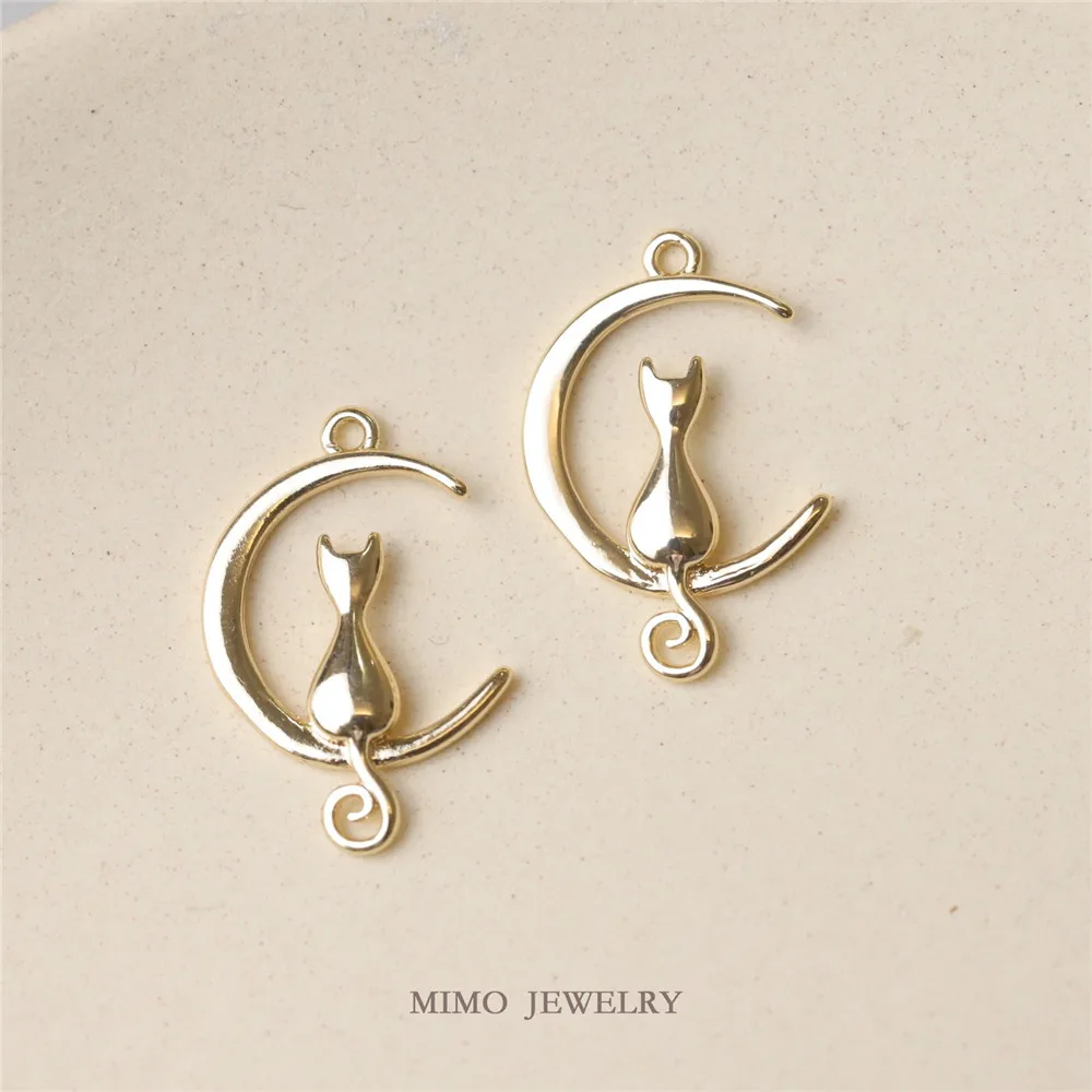 

MIMO JEWELRY Copper plated real gold three-dimensional relief totem sun god moon round coin DIY Pendant